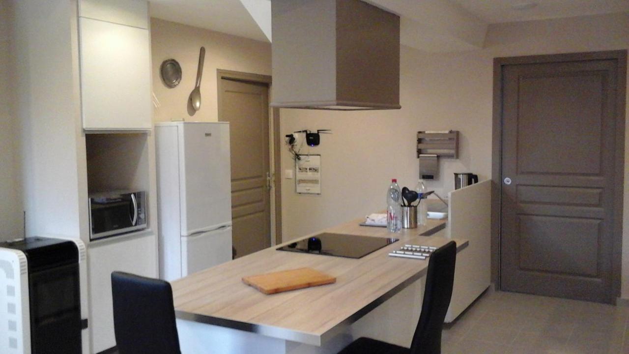 Apartment De L'aumondiere *