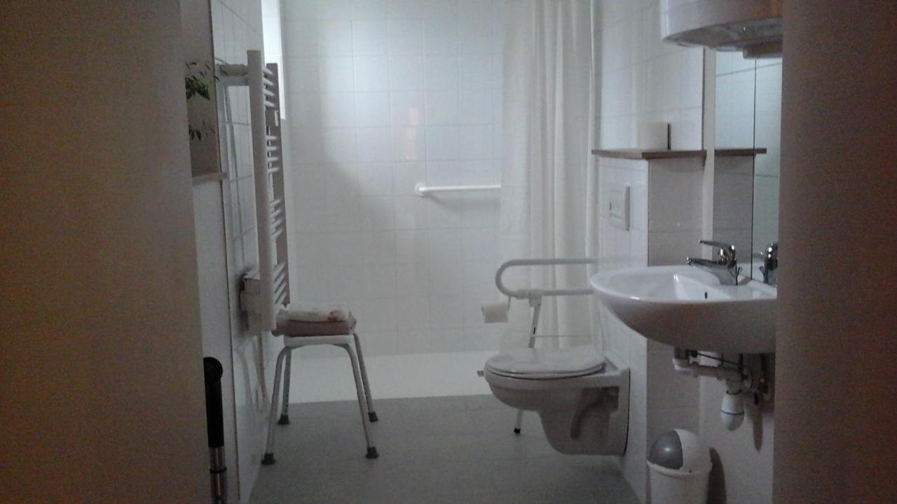 De L'aumondiere Apartment