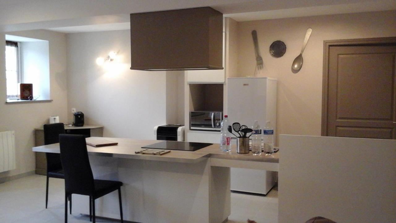 Apartment De L'aumondiere *
