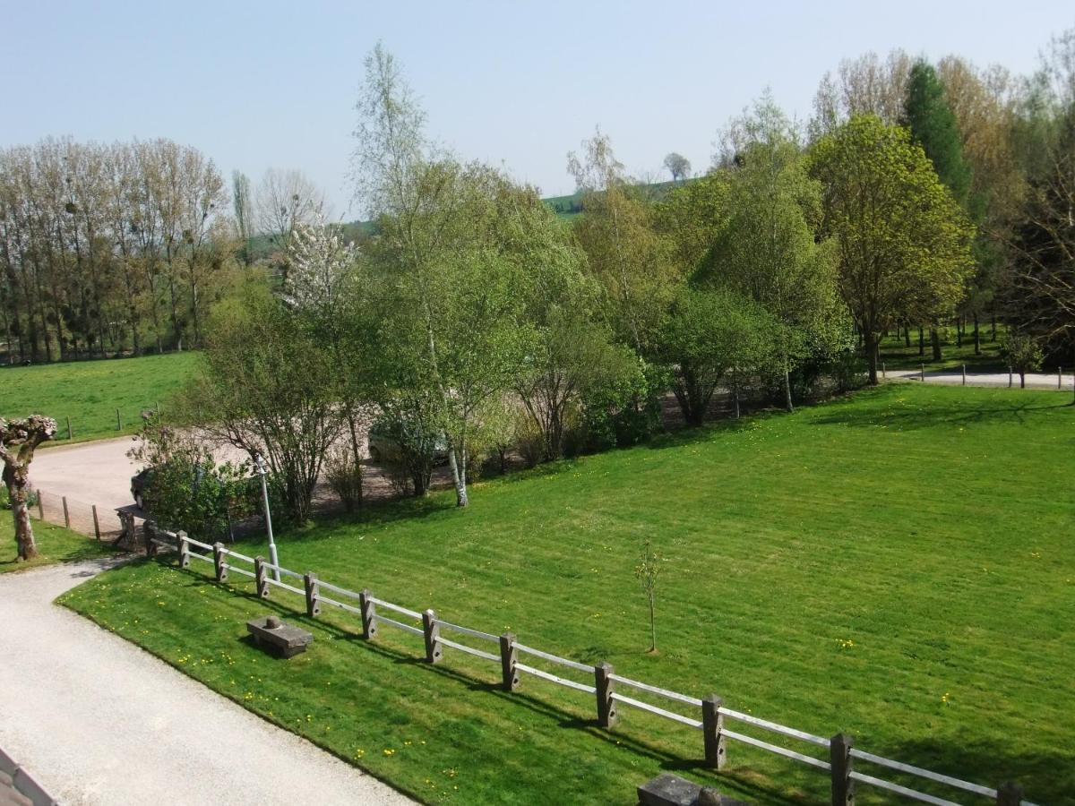 De L'aumondiere Apartment Condé-sur-Noireau