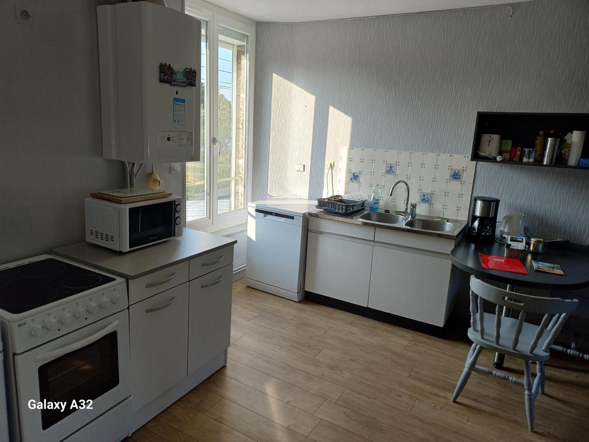 Apartment De L'aumondiere *