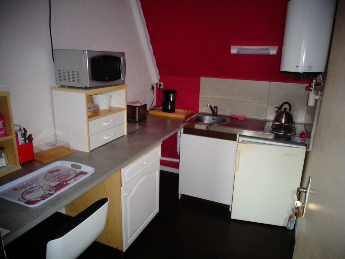 De L'aumondiere Apartment *